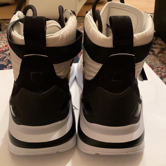 D.A.T.E. high top leather sneakers, authentic in box. - Picture 8 of 13
